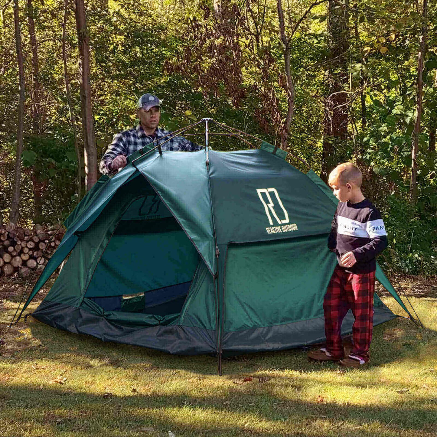 1 Small-Sized + 1 Large-Sized 3 Secs Tent (Family Package, EU)